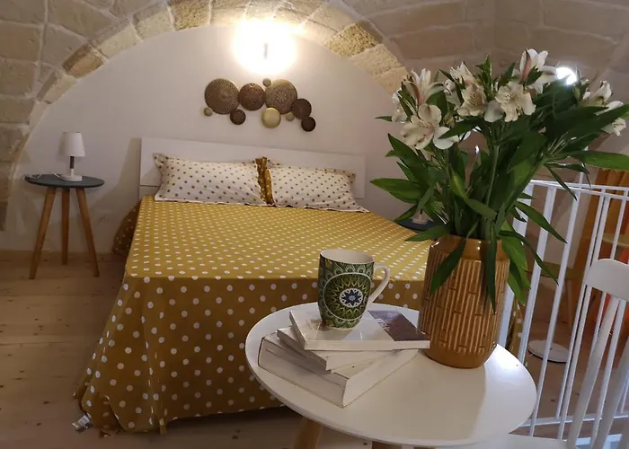 Seasons Home San Foca